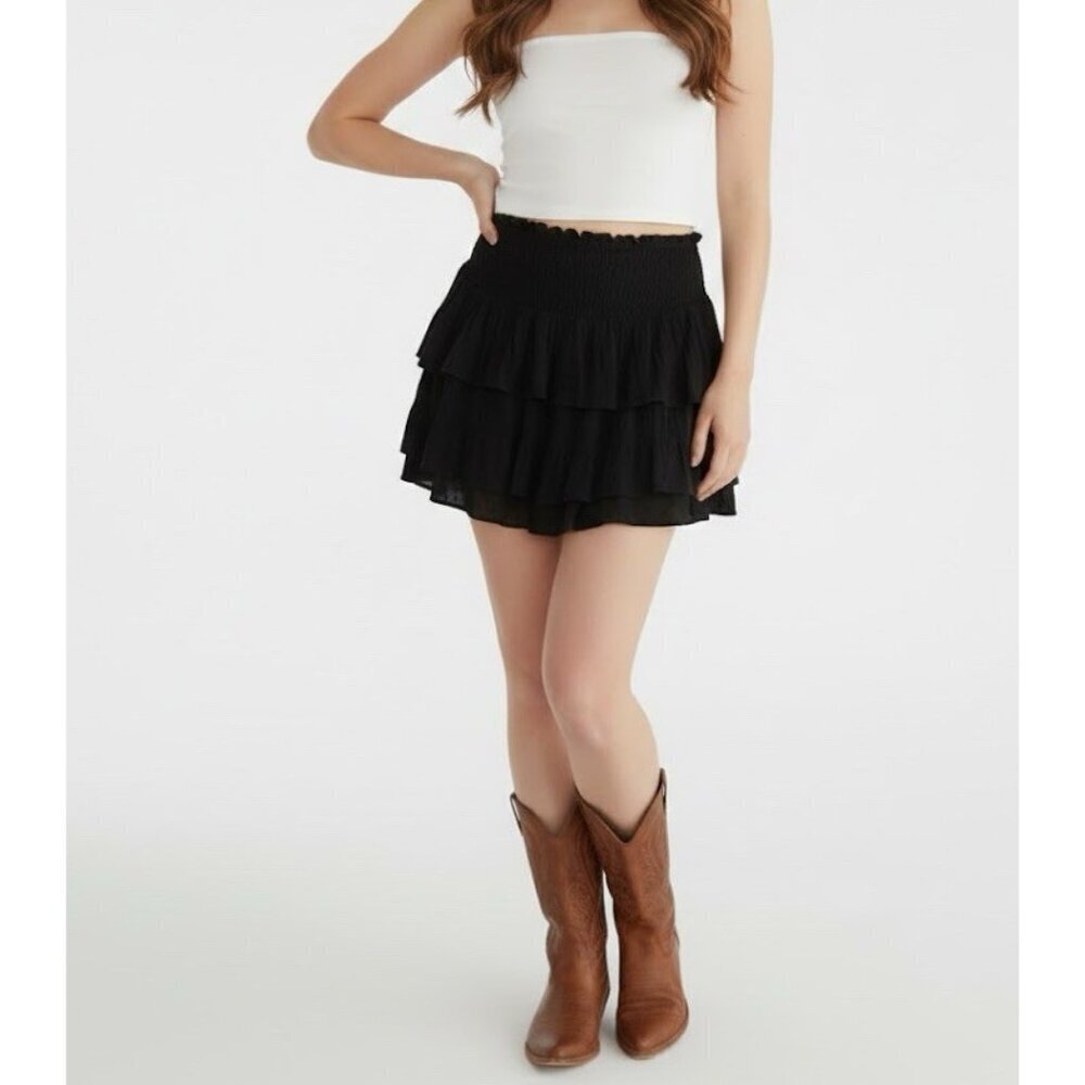 NEW Love Tree Tiered Ruffle Smoke Waist Mini Skirt Black MEDIUM